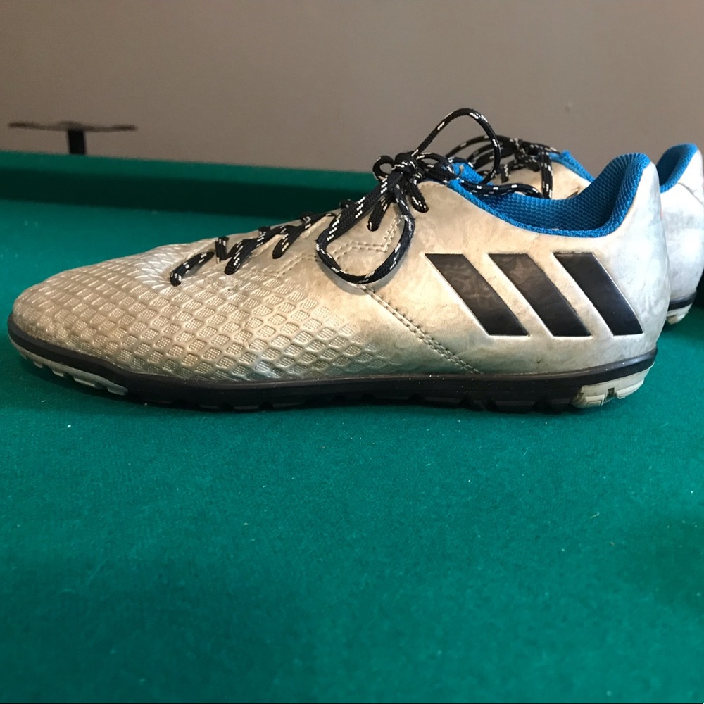 Adidas Leo Messi soccer cleats
